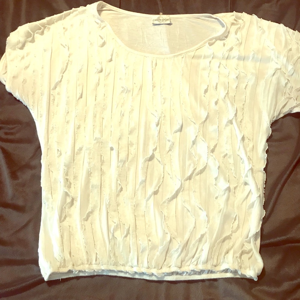 ✨ White Short Sleeve Blouse ✨